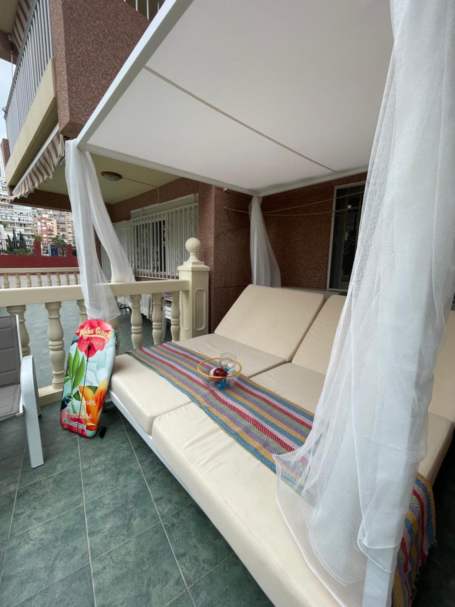 Super Terrace Levante Front Line Apartment Los Ranchos Self Check-In, Free Parking เบนิดอร์ม ภายนอก รูปภาพ